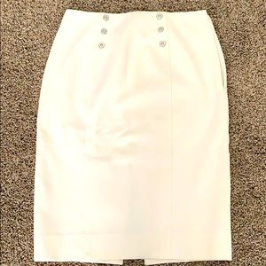 Winter white WHBM pencil skirt
